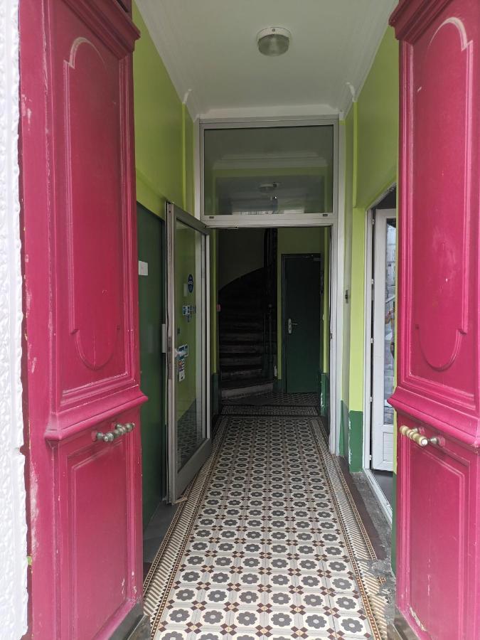 Hotel Azur Montmartre Paris Exterior photo